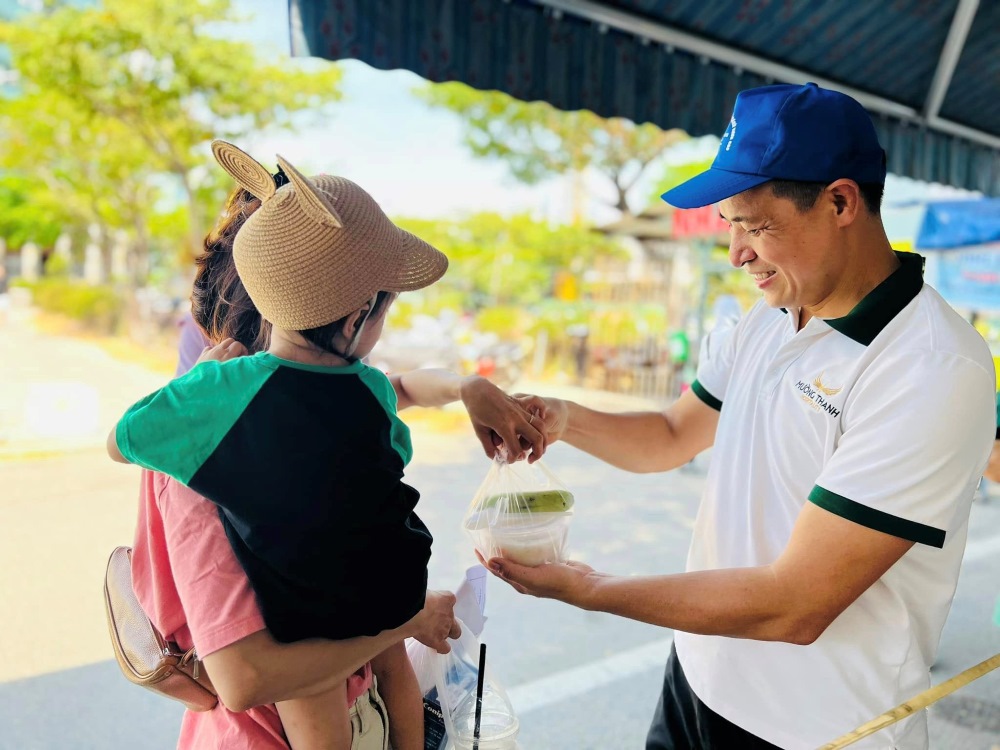 Muong-Thanh-Grand-Da-Nang-chuong-trinh-tu-thien-2