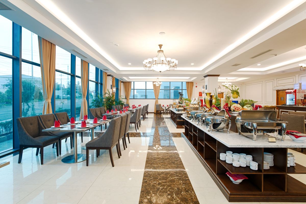 Muong-Thanh-Holiday-Ly-Son-nha-hang-1