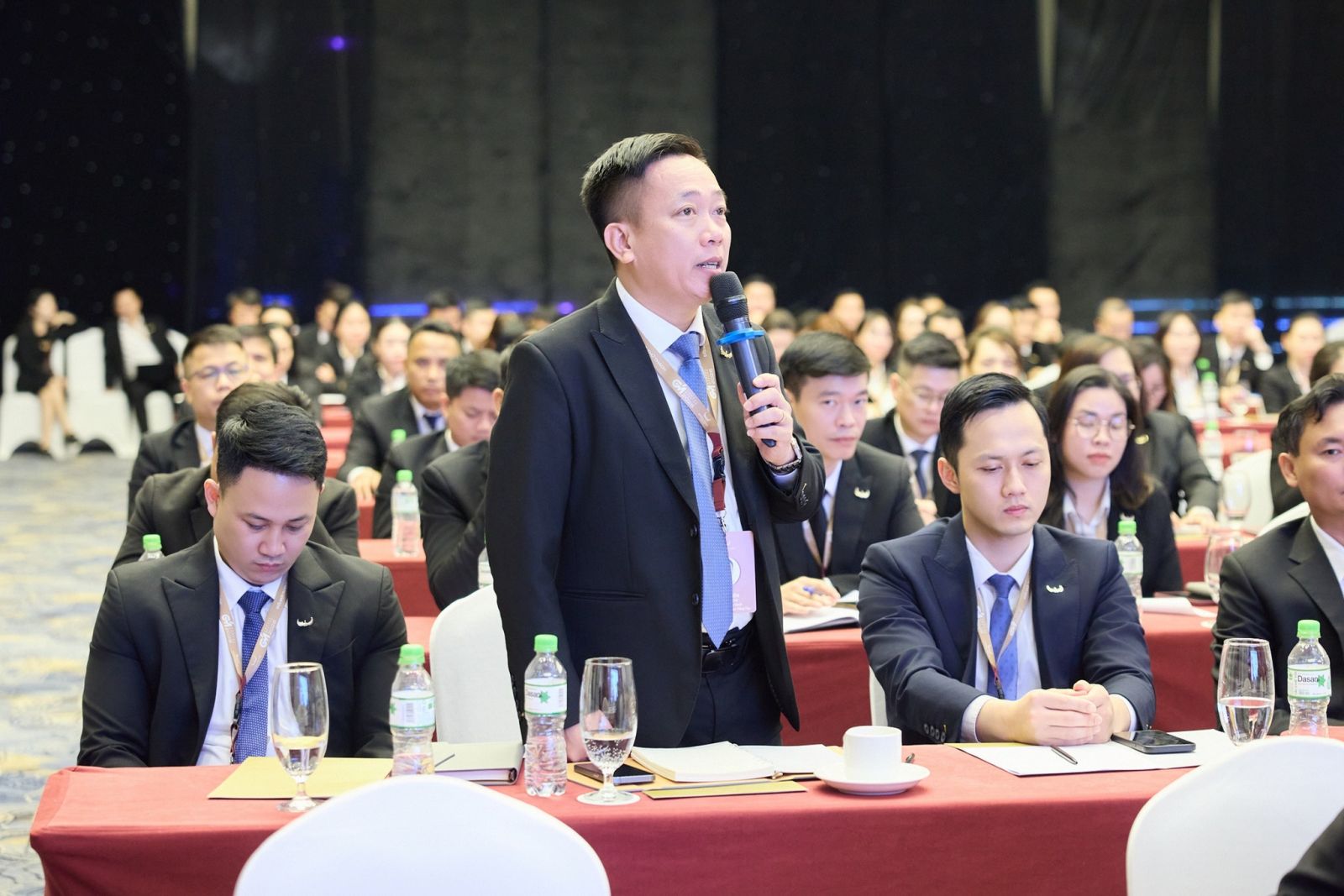 chia-se-trong-gm-meeting-2026