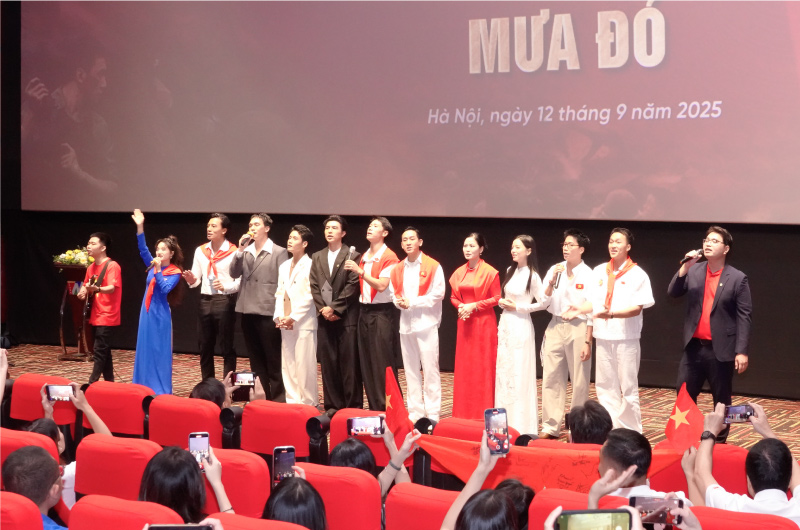 giao-luu-cung-dien-vien-phim-mua-do