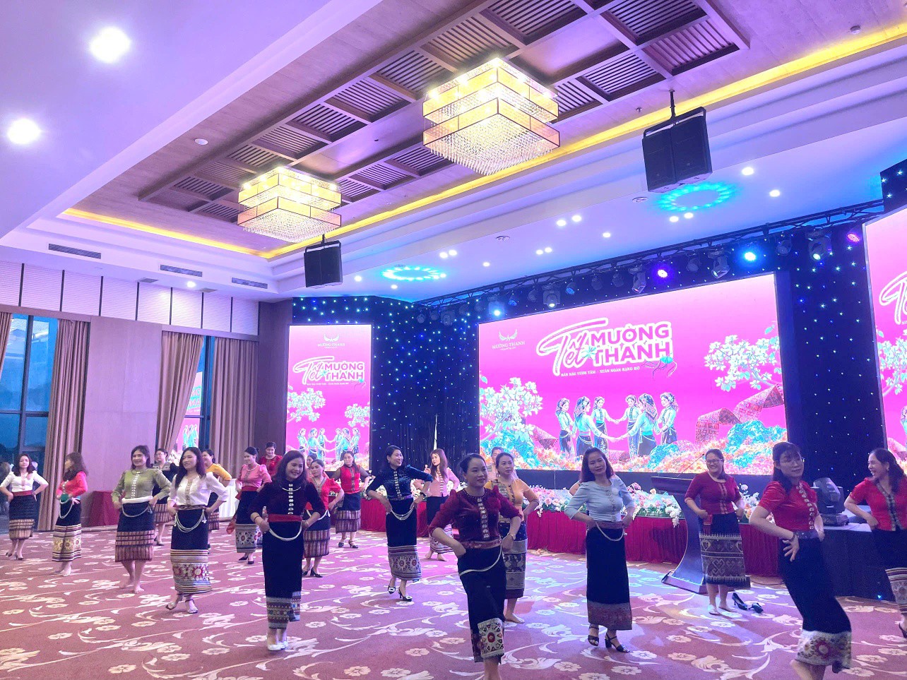 hoat-dong-trong-tet-muong-thanh