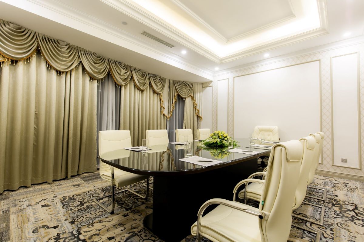 phong-hop-Presidential-Suite-muong-thanh-luxury-vien-trieu