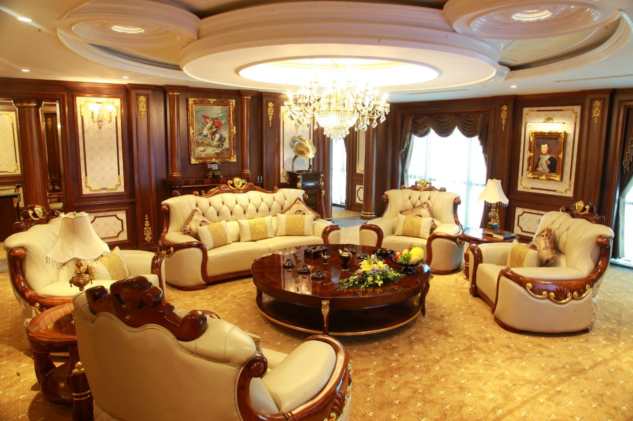 phong-tong-thong-tai-muong-thanh-luxury-quang-ninh-phong-khach